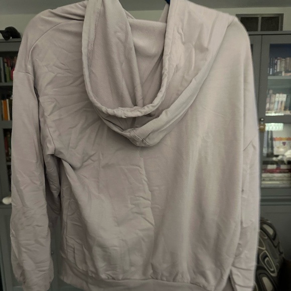 Slightly cropped star sweater - Picture 2 of 4